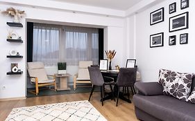 Grand Urban Studio